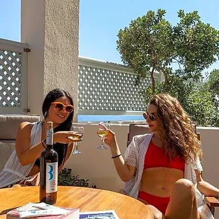 Hotel Erato